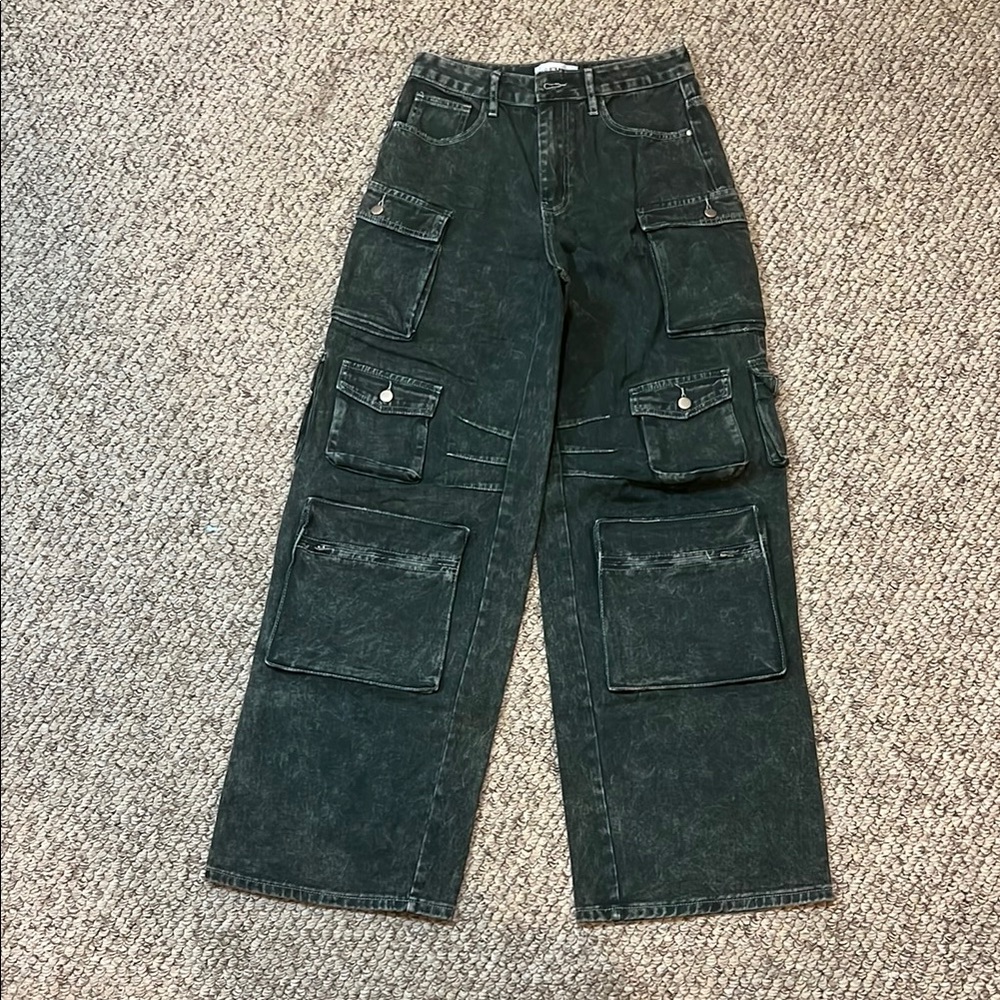 Green Cargo Jeans